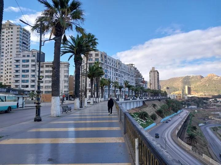 Front de mer et promenade du boulevard maritime d’Oran